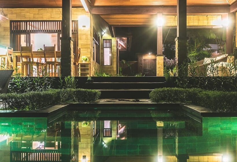 Luxury A Priori Ubud