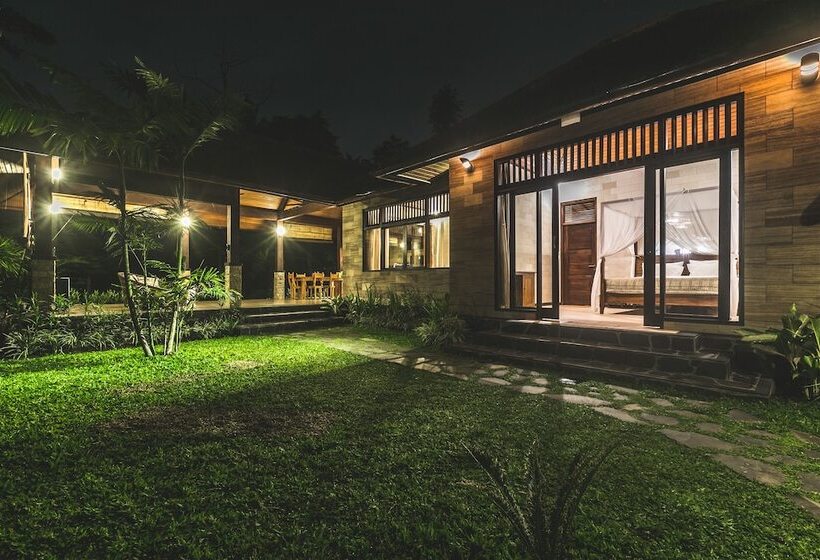 Luxury A Priori Ubud