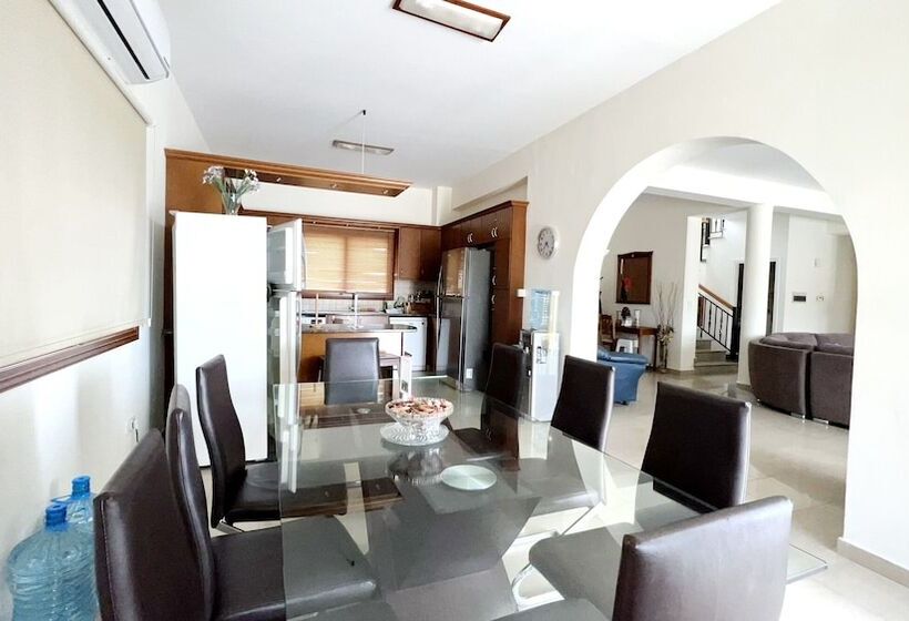 Nayia Paradise Villa! Best Villa In Cyprus