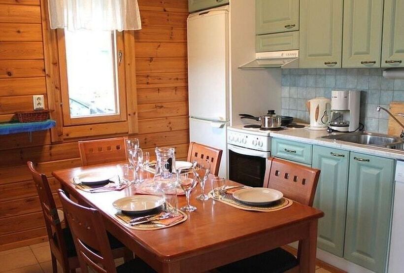 Nuppulanranta Cottage By Lake