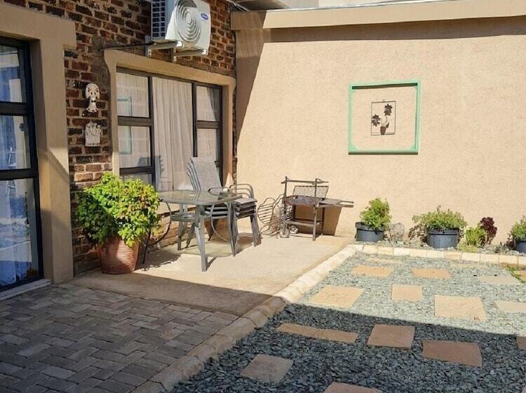 ペンション Skietberg Lodge