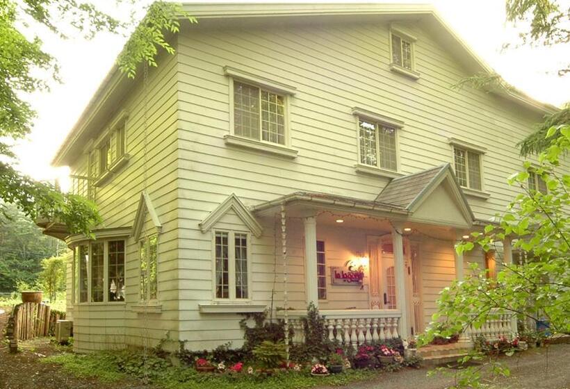 Mt Fuji B&b Pension Le Lagon