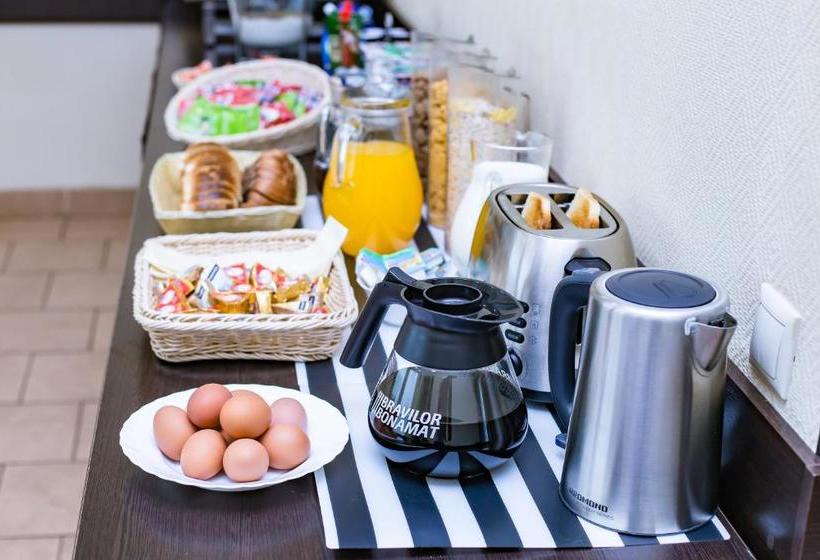 בית מלון כפרי Station Korolev