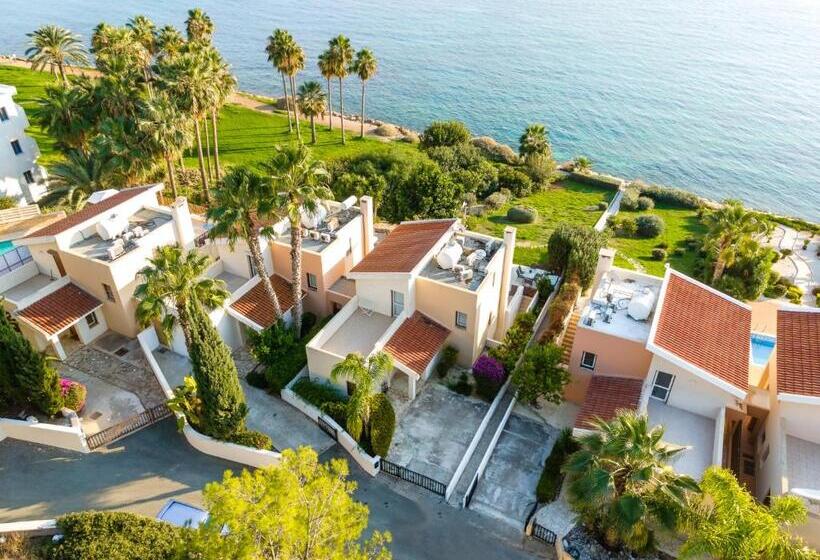 Villa Azura Sunrise By Ezoria Villas