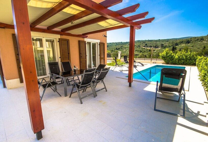 Villas Brac Hills