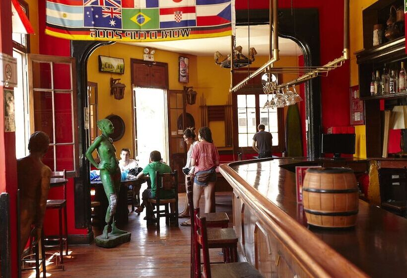 فندق صغير Flying Dog Lima B&b