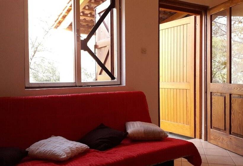 Apartmani Bako Komiza