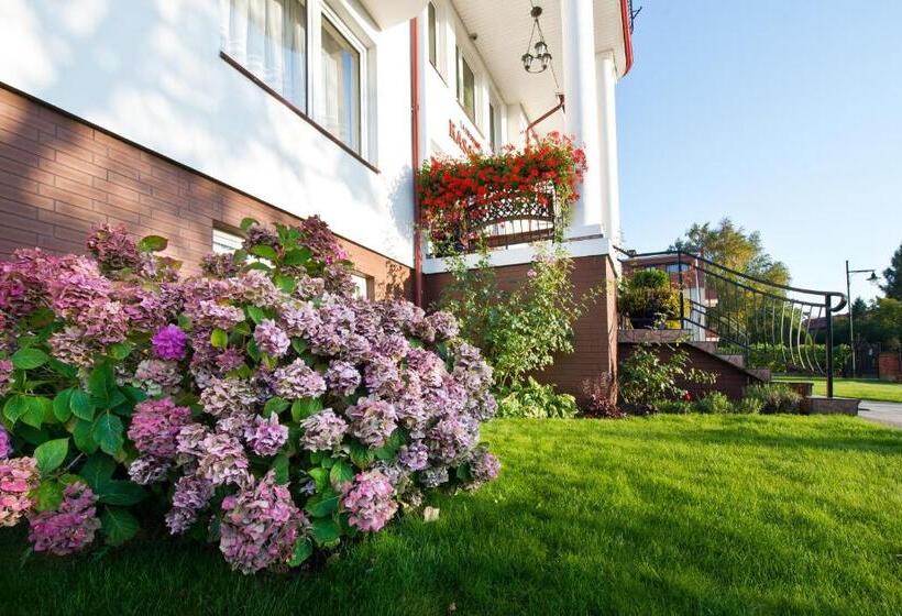 تختخواب و صبحانه La Residence Kasandra