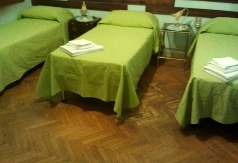 تختخواب و صبحانه Mel Affittacamere