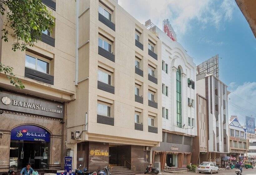 Отель Balwas