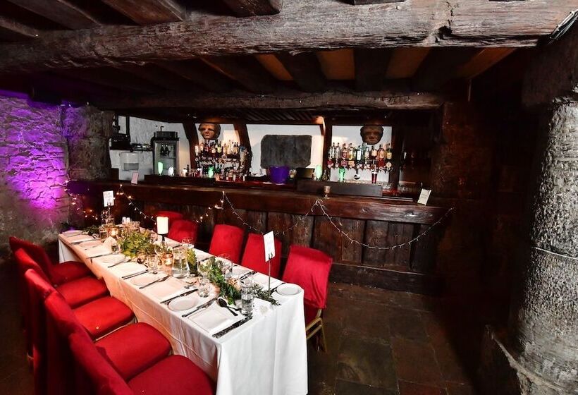 فندق Belleek Castle, Ballina