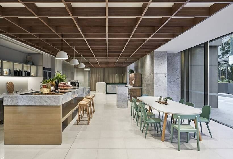 هتل Element Melbourne Richmond