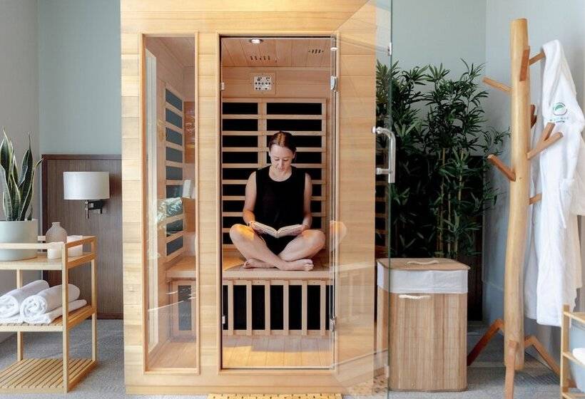 هتل Element Melbourne Richmond