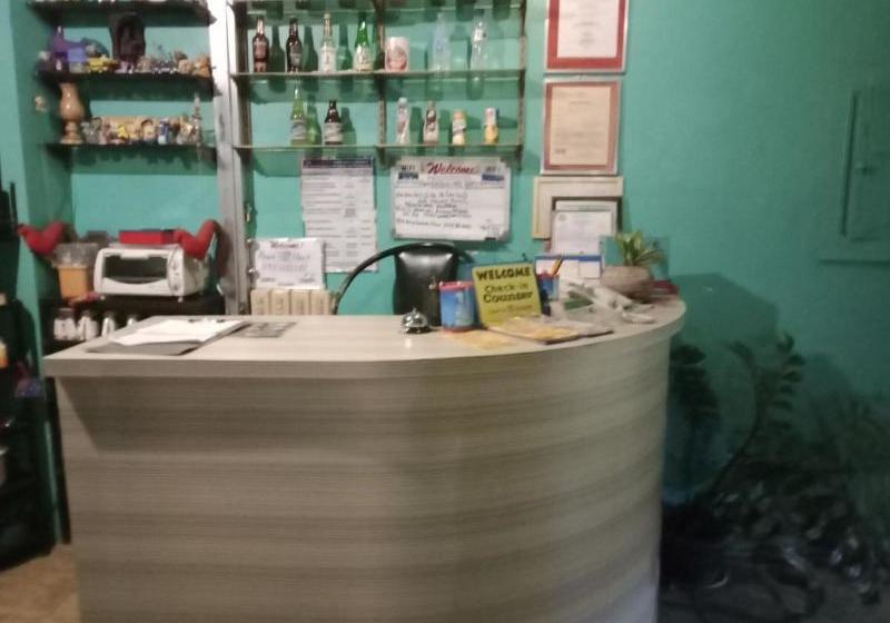 فندق Garcia Legaspi Mansion