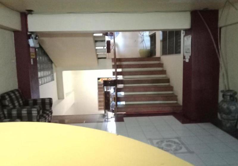 فندق Garcia Legaspi Mansion