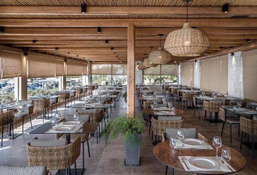 Kakkos Beach Hotel   Adults Only