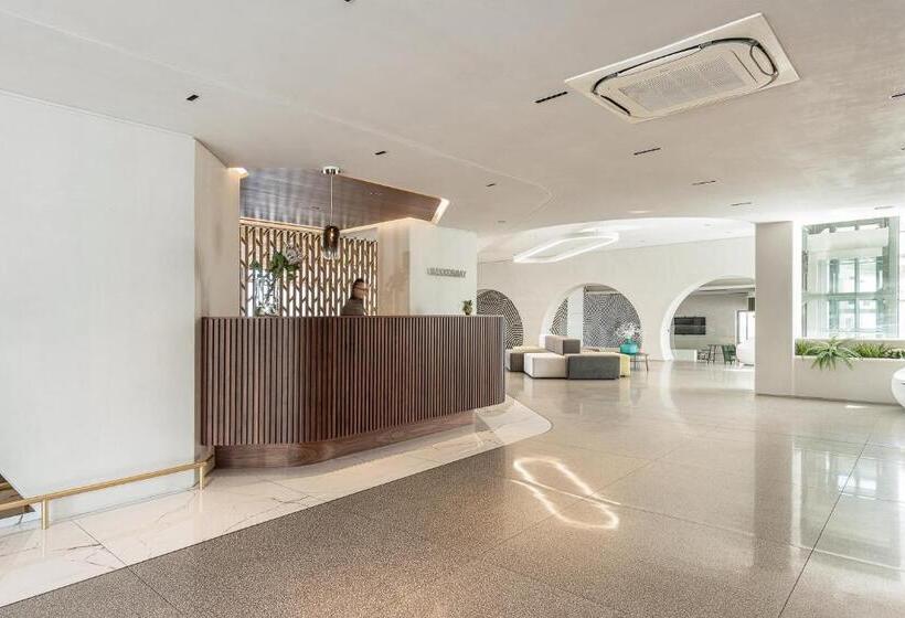 Kakkos Beach Hotel   Adults Only