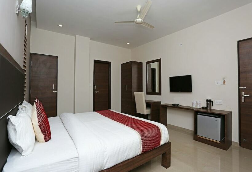 فندق Maharana Greens Resort By Oyo Rooms