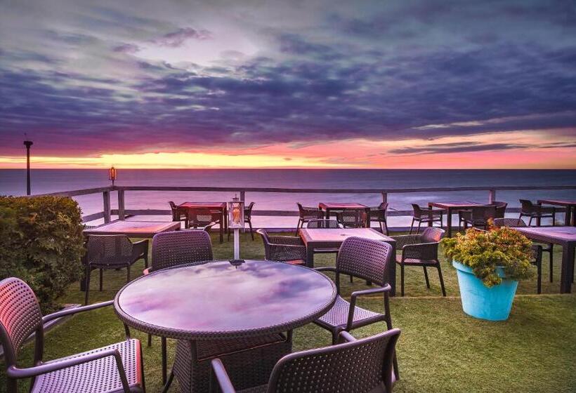 בית מלון כפרי Max Health Resort Spa