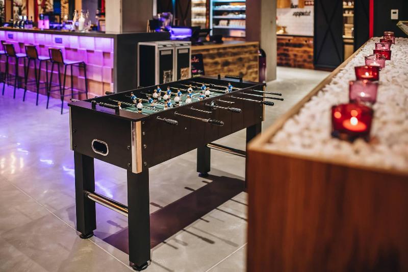 هتل Moxy Katowice Airport