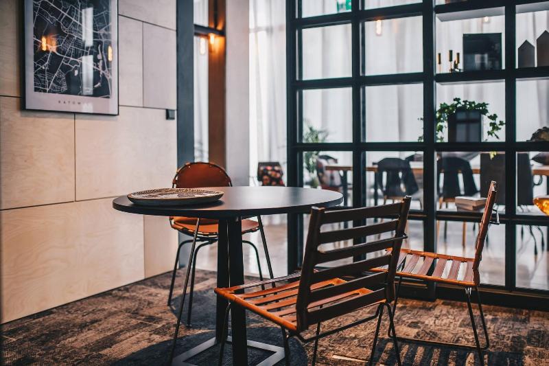 هتل Moxy Katowice Airport