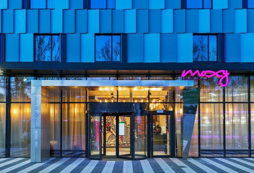 هتل Moxy Katowice Airport