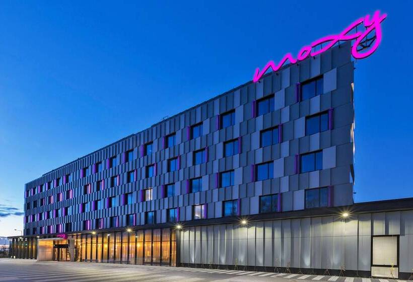 هتل Moxy Katowice Airport