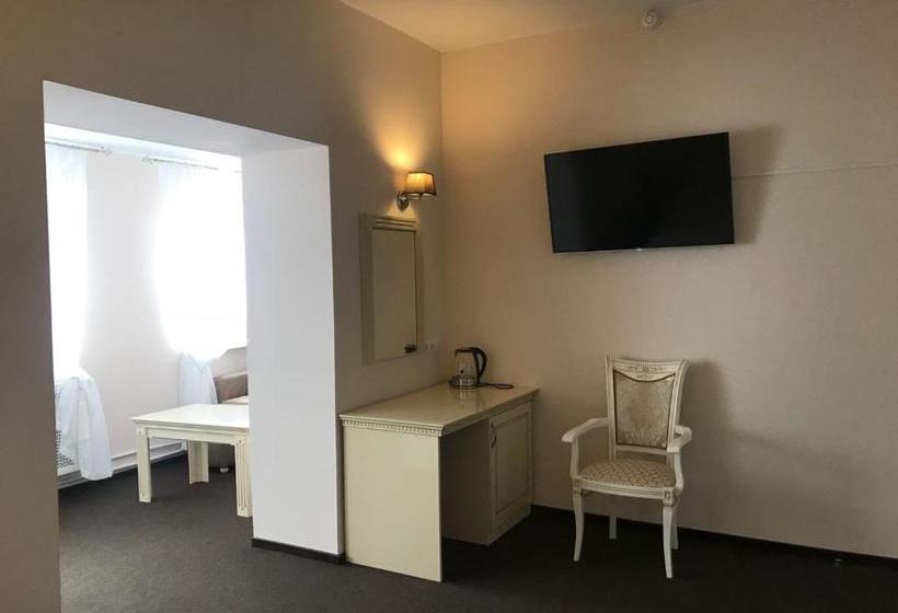 ホテル Prospekt Mira