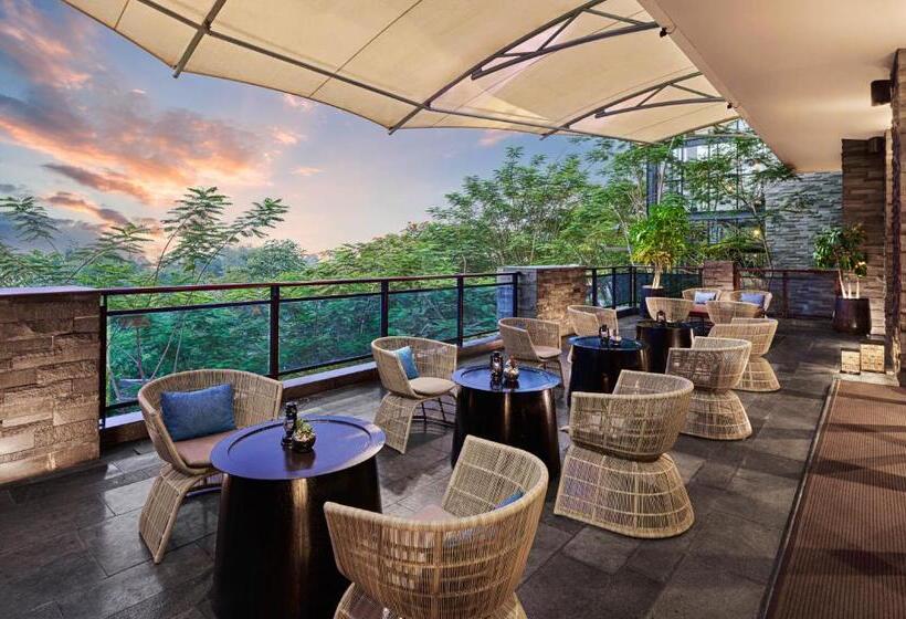 호텔 Pullman Ciawi Vimala Hills Resort