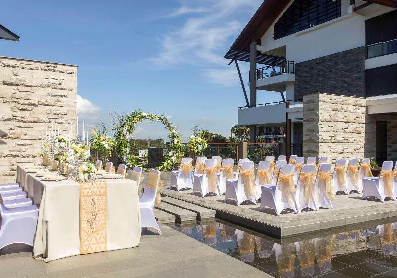 هتل Pullman Ciawi Vimala Hills Resort