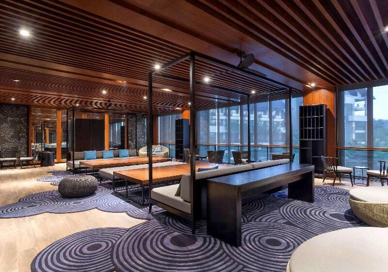 هتل Pullman Ciawi Vimala Hills Resort