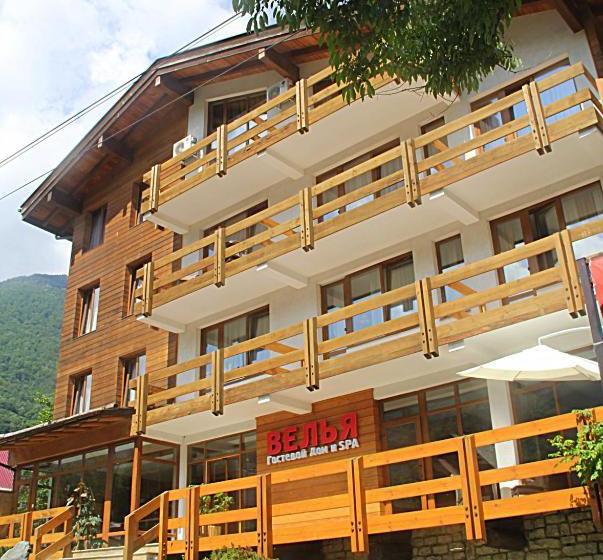 هتل Velia Guesthouse