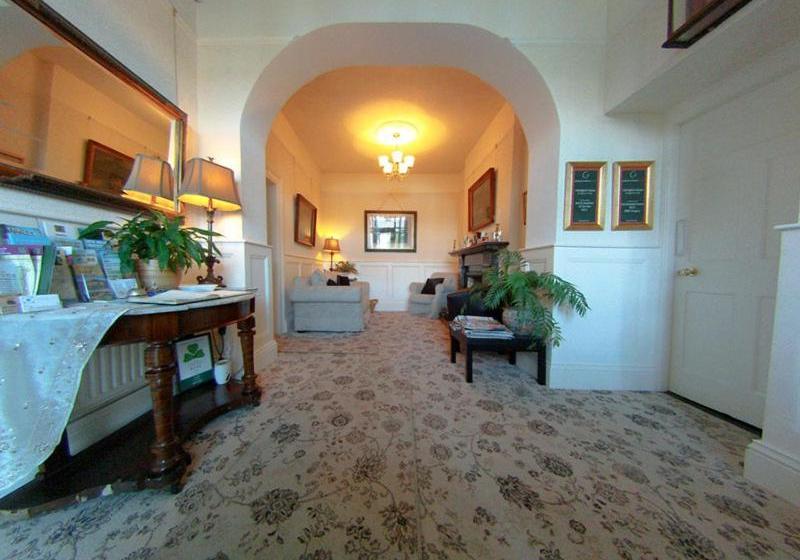 פנסיון Carlingford House Town House Accommodation A91 Ty06