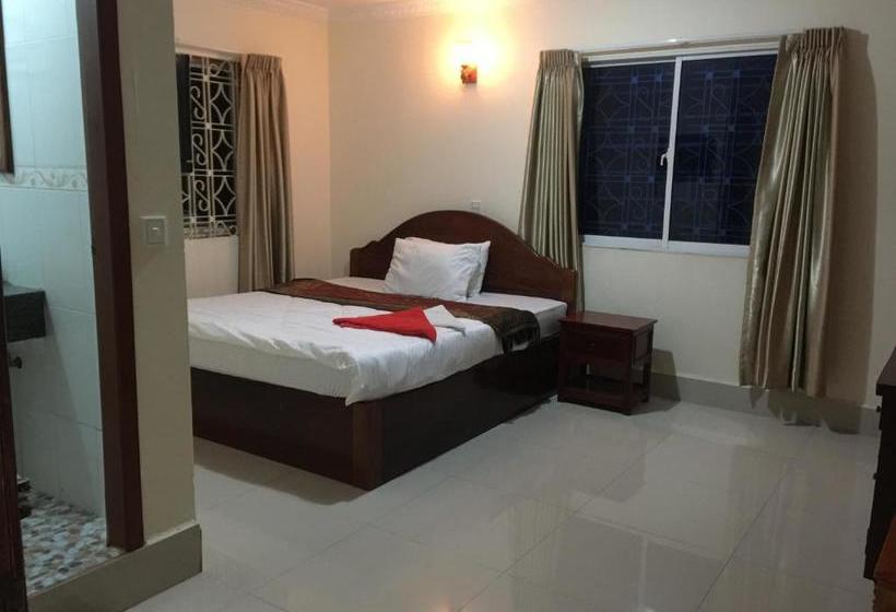 פנסיון Hang Pich Airport Guesthouse