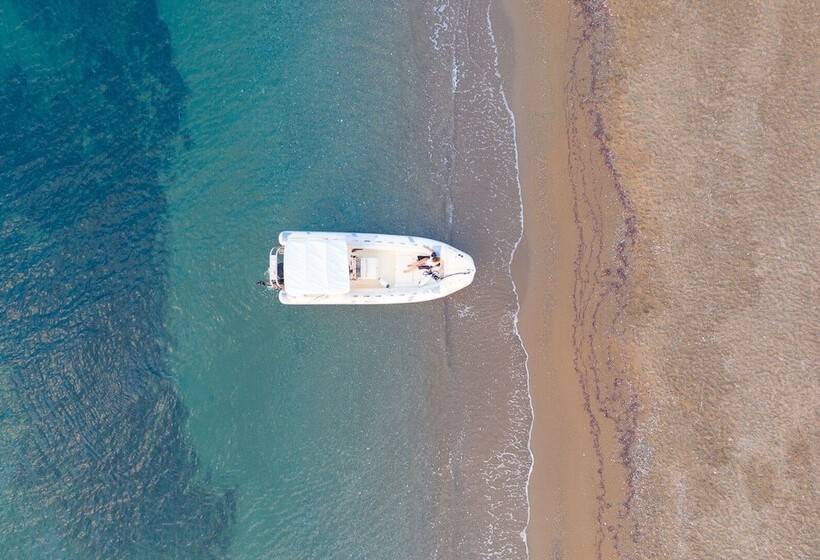 פנסיון Makis Inn Resort