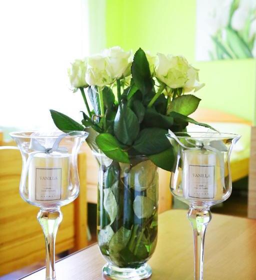 פנסיון Willa Mona