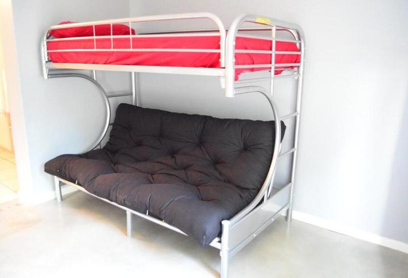 펜션 Zonnevanger Guesthouse