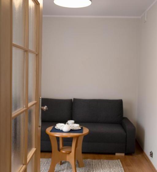 Pensjonat Przy Deptaku W Centrum Polanicy Zdrój