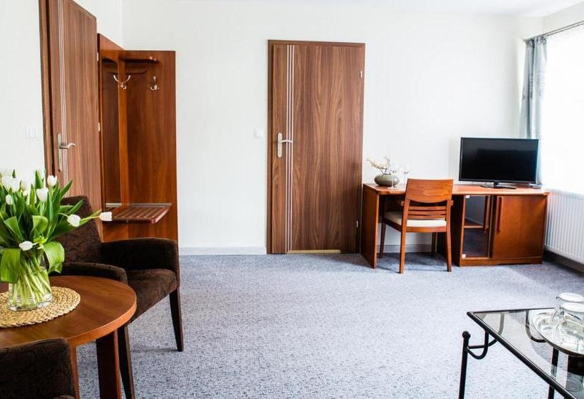 Pensjonat Przy Deptaku W Centrum Polanicy Zdrój