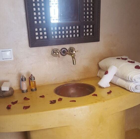 Riad La Cheminee Bleue Fes