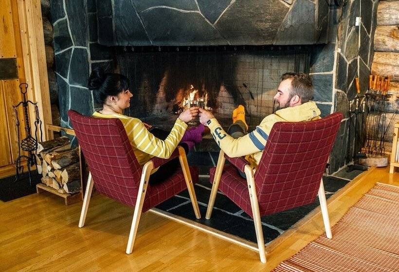 Saarikejo Huskylodge