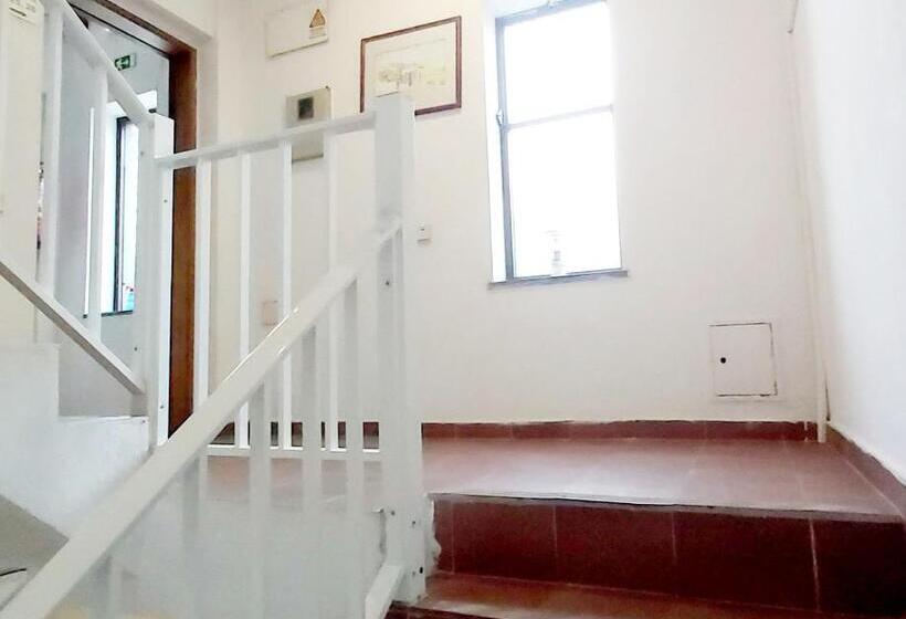 تختخواب و صبحانه Residencia Do Parque