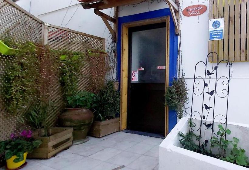 تختخواب و صبحانه Residencia Do Parque