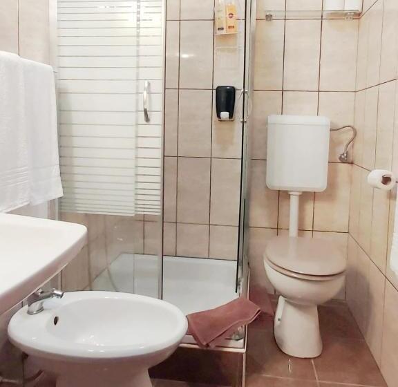 تختخواب و صبحانه Residencia Do Parque