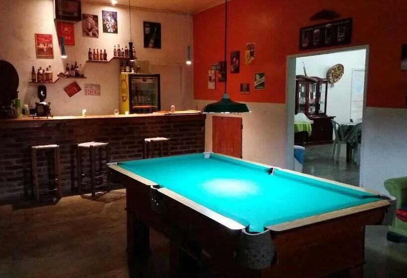 פונדק Refúgio Do Lago