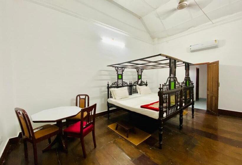 فندق Ballard Bungallow