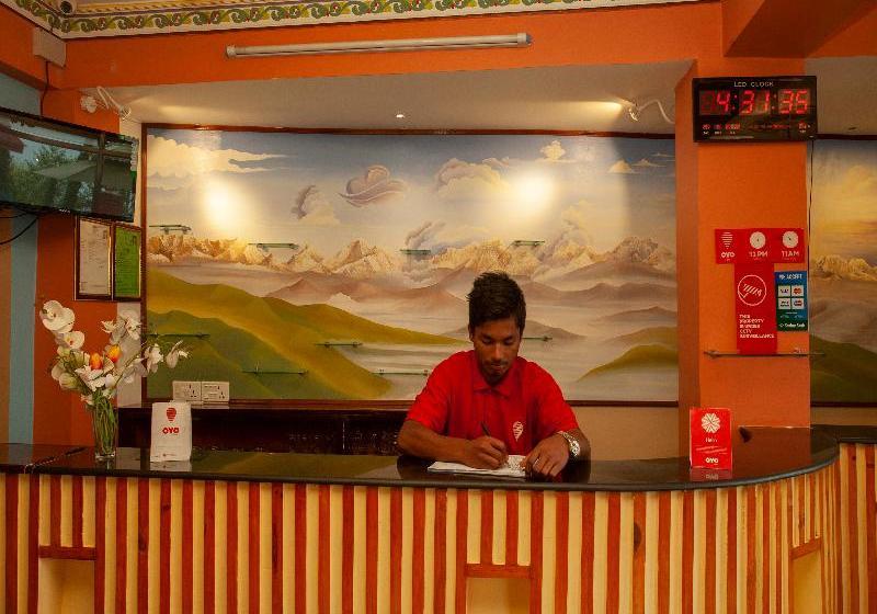 Hotel Cirrus By Oyo Rooms