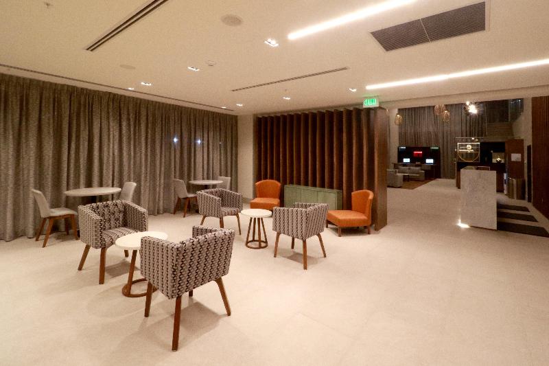 فندق Holiday Inn & Suites   Monterrey Apodaca Zona Airport, An Ihg