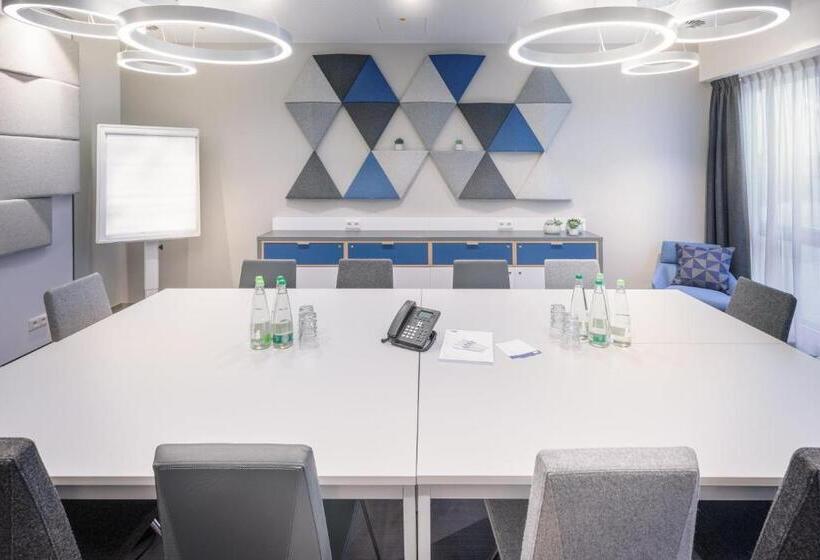 酒店 Holiday Inn Express   Erlangen, An Ihg