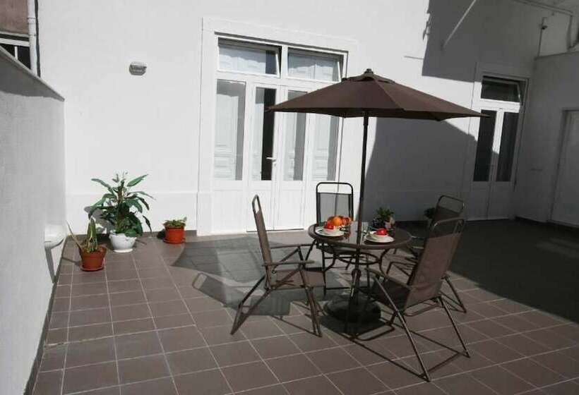 Пансион Alojamento Local Primavera